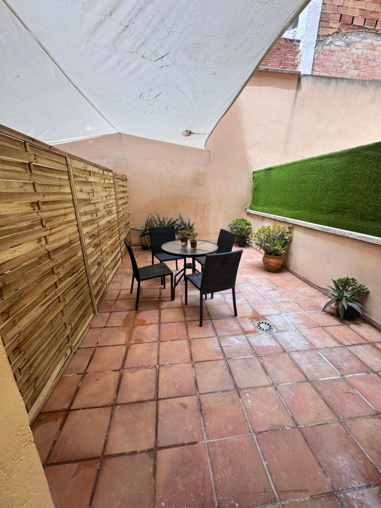 Apart Con Terraza En Florida E2 L'Hospitalet de Llobregat Exterior photo